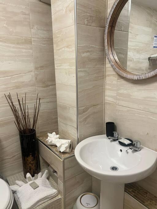 Birminghams Finest Apartment Ngoại thất bức ảnh